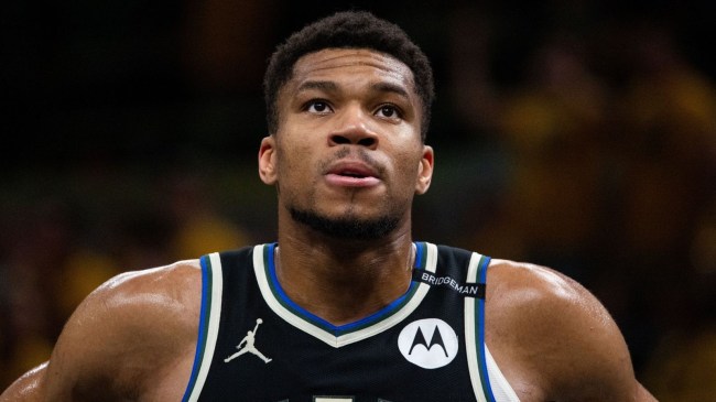 Milwaukee Bucks Giannis Antetokounmpo