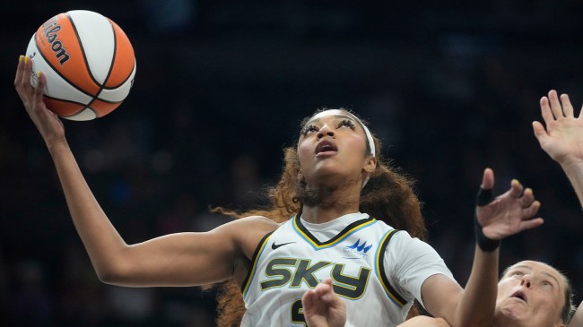 Angel Reese rebounding