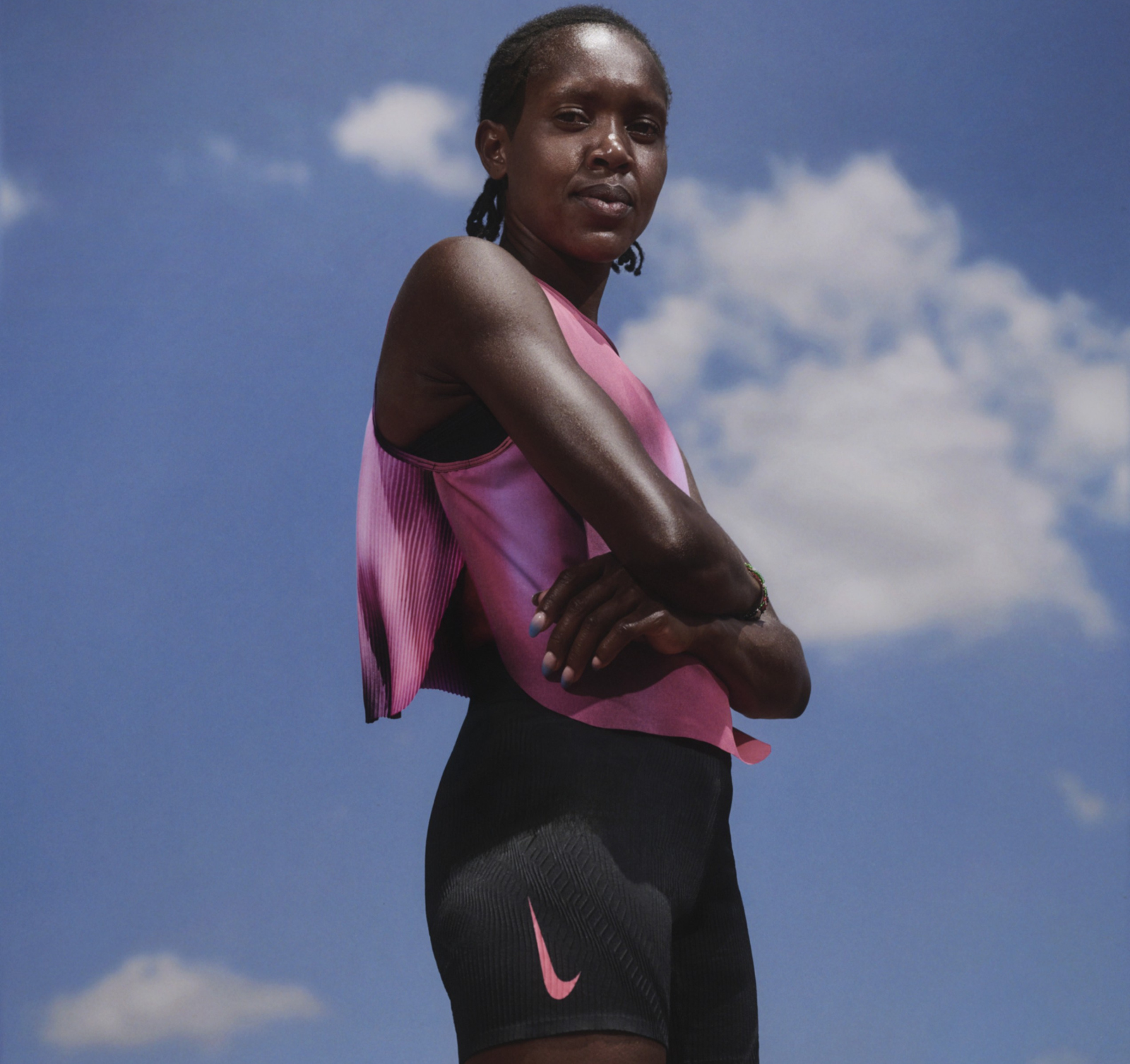 Faith Kipyegon attempting first 4 minute mile of any woman in history with Nike kit