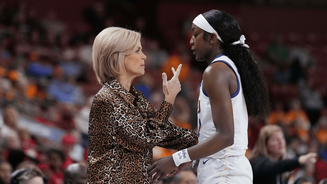 Kim Mulkey Flau'jae Johnson Outfit Wardrobe Suicide Sprints