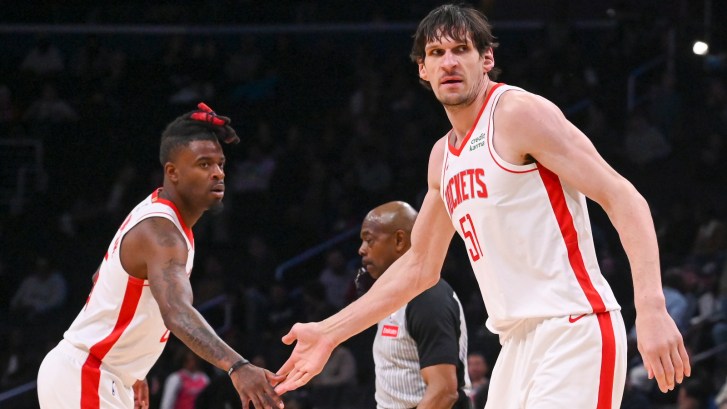 Boban Marjanovic one of tallest NBA players ever