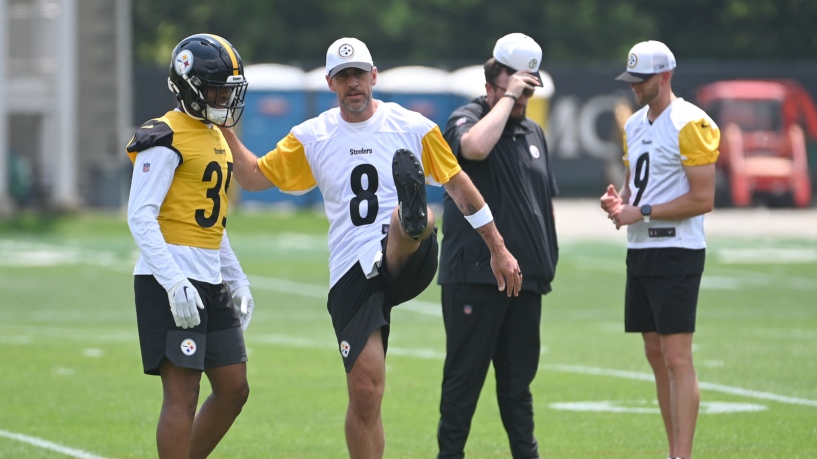 Eric Mangini: Aaron Rodgers Commitment To Steelers Is 'Disingenuous'