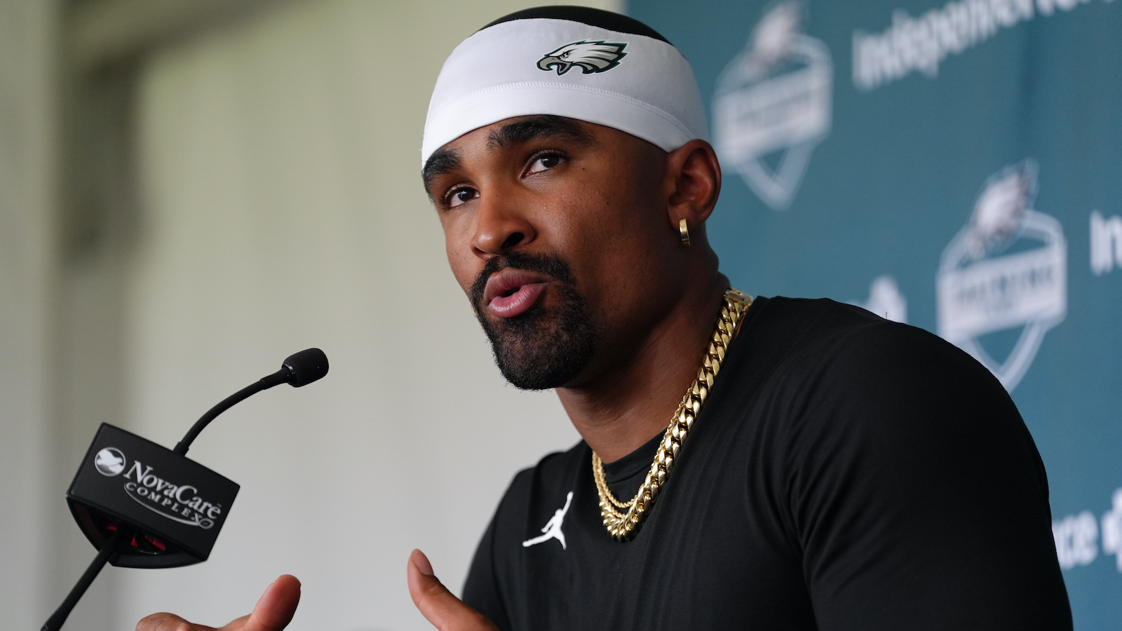 Jalen Hurts Is Once Again Reciting Poetry During Pressers