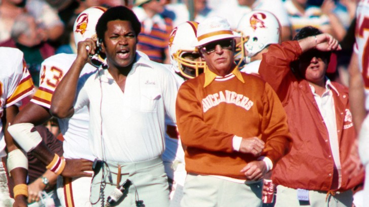 the 1977 Tampa Bay Buccaneers with the second longest losing streak in NFL history