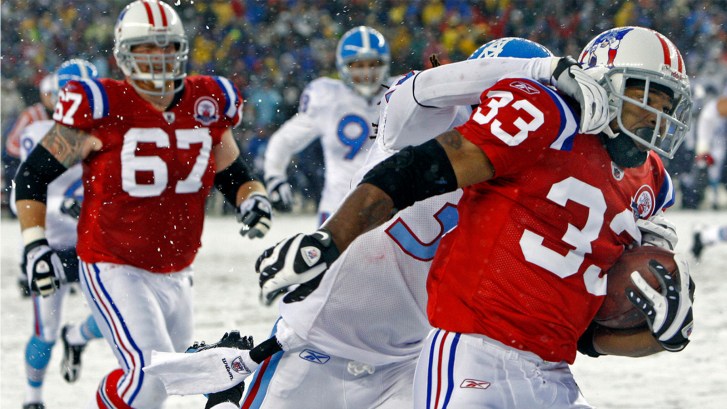 Patriots vs Titans in 2009