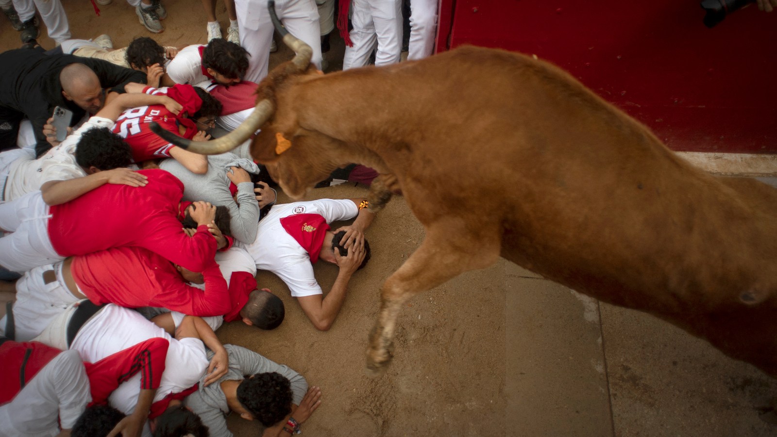Man Tempts Fate At Spain's Running Of The Bulls, 1 Gored