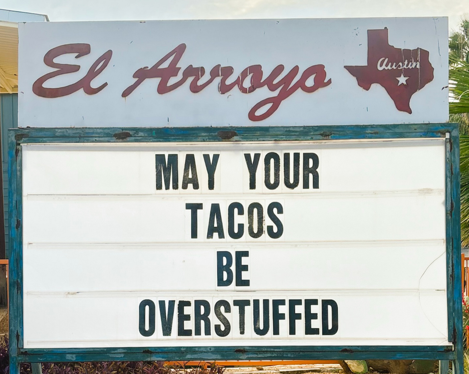 best meme about overstuffed tacos
