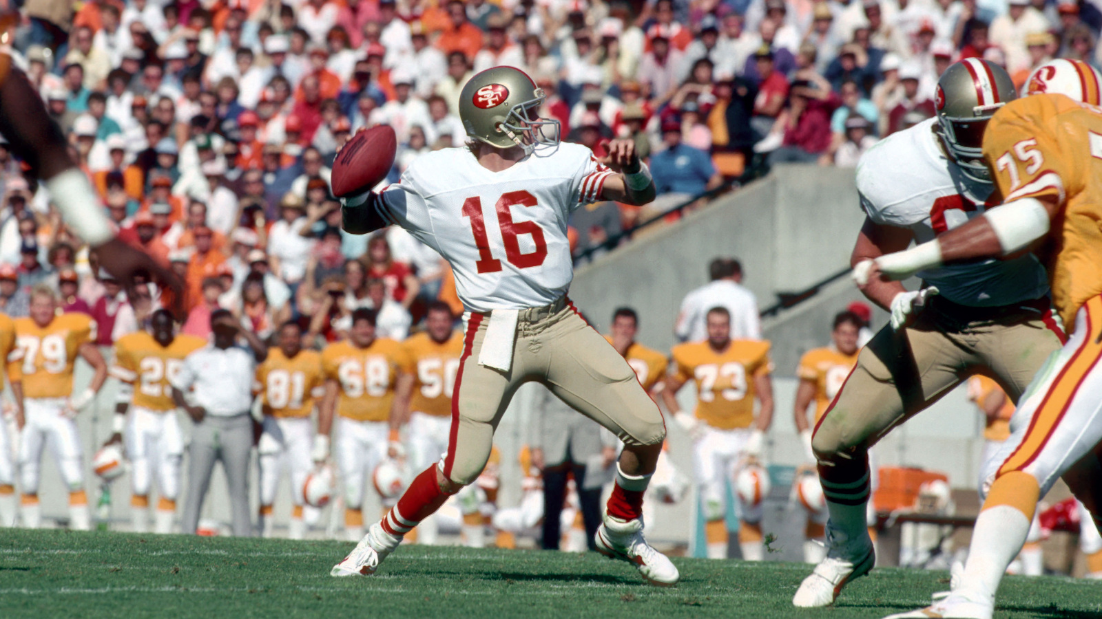 San Francisco 49ers quarterback Joe Montana