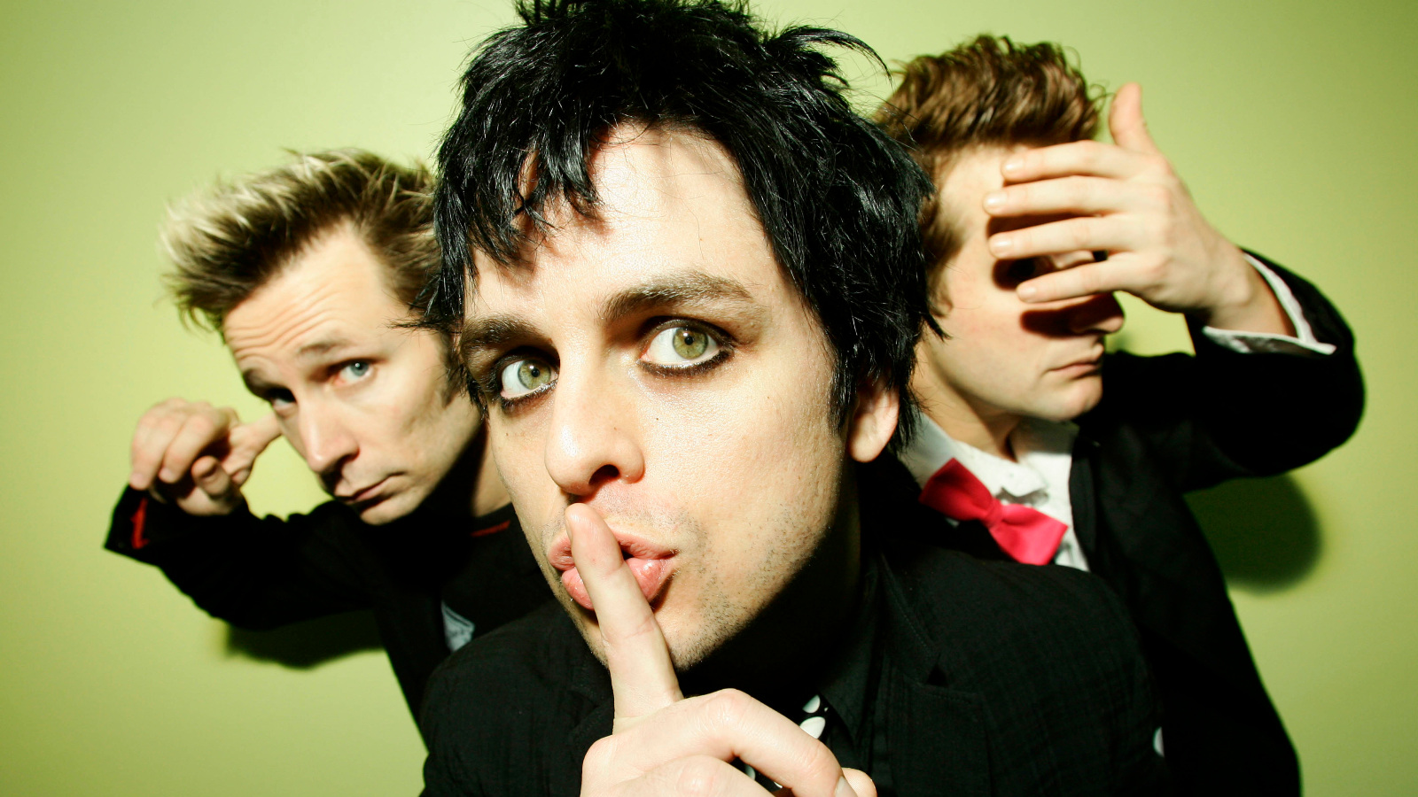 5 Of The Biggest Hit Rock Songs Of The 1990s