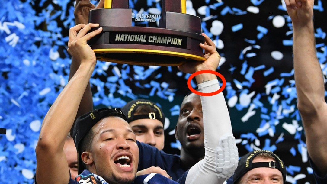 Jalen Brunson National Championship Trophy Kentucky