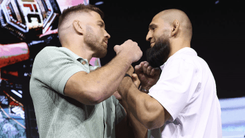 Khamzat Chimaev Loudly Cheered In Chicago In First U.S. Fight In Nearly Three Years