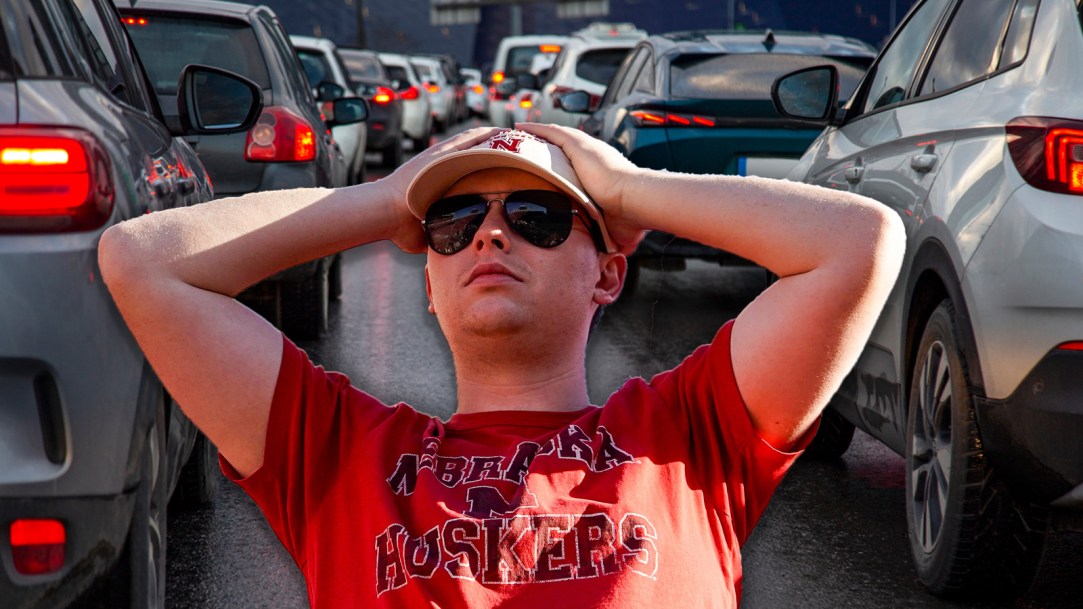 Nebraska Football Fans Traffic Arrowhead Stadium