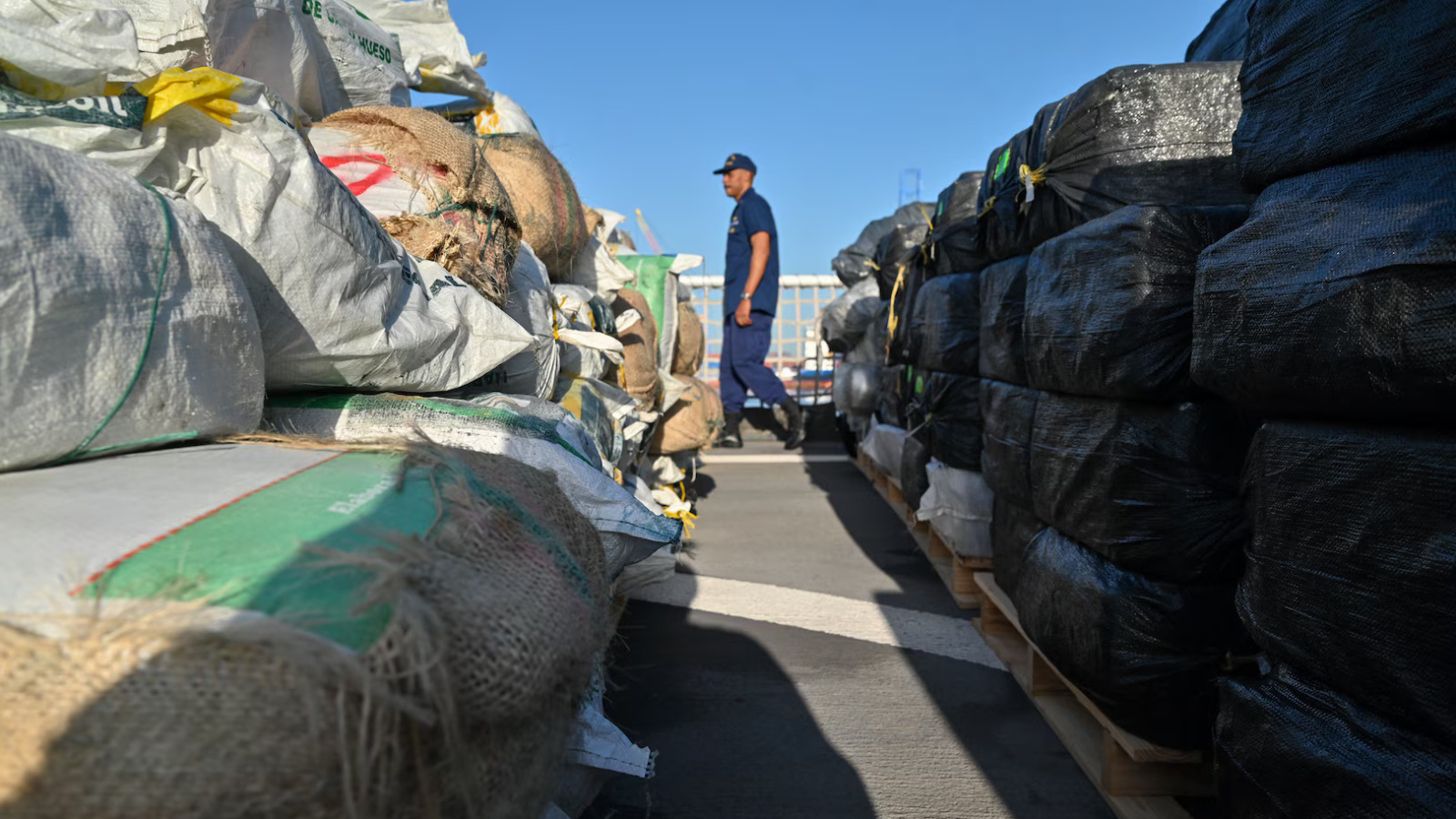 US Coast Guard offloads record drugs seizures in Port Everglades, Florida