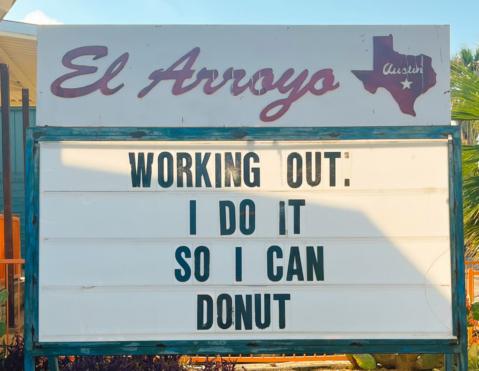 week's best memes working out el arroyo sign