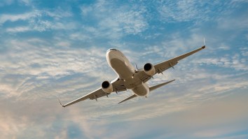 Engineers Want To Cover Planes With Giant Airbags To Protect Them In Crashes