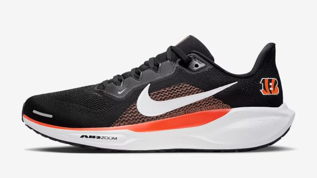 Nike Pegasus 41 shoes for the Bengals in NFL Week 8
