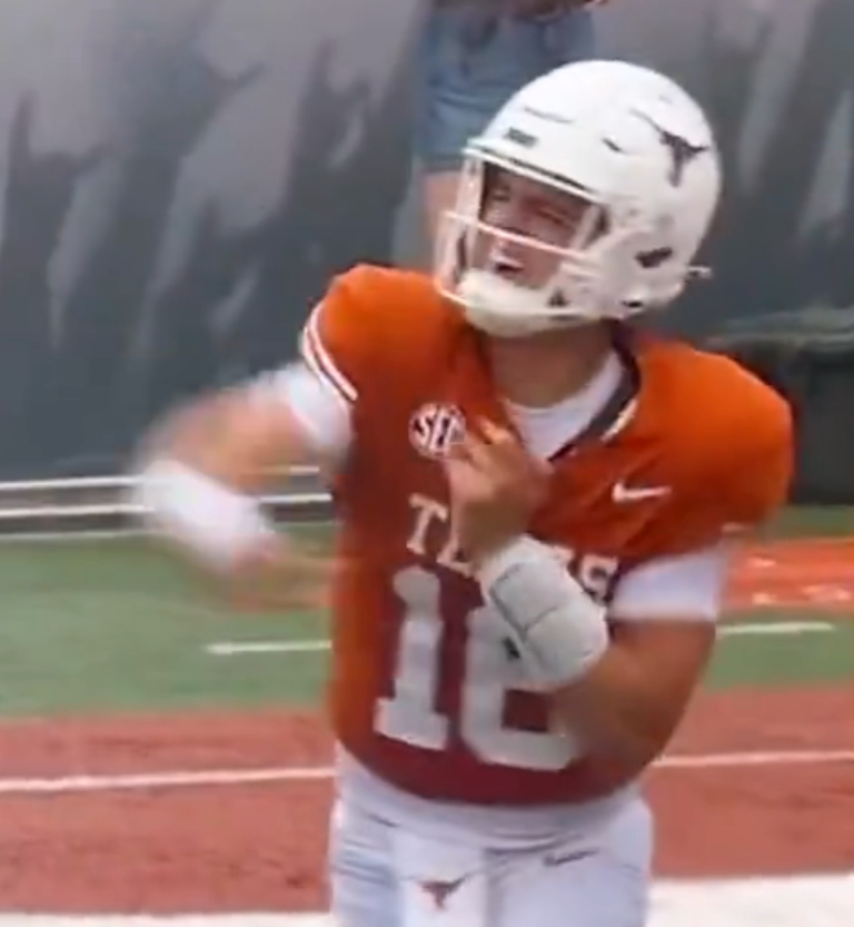 arch-manning-grimace.png?resize=768,833