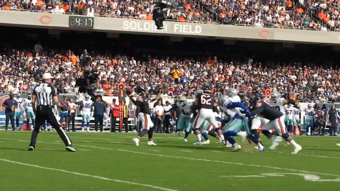 Chicago Bears Micah Parsons Flea Flicker Dallas Cowboys Pass Rush