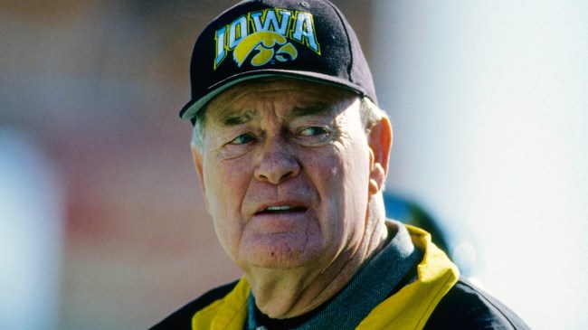 Hayden Fry, Iowa Hawkeyes