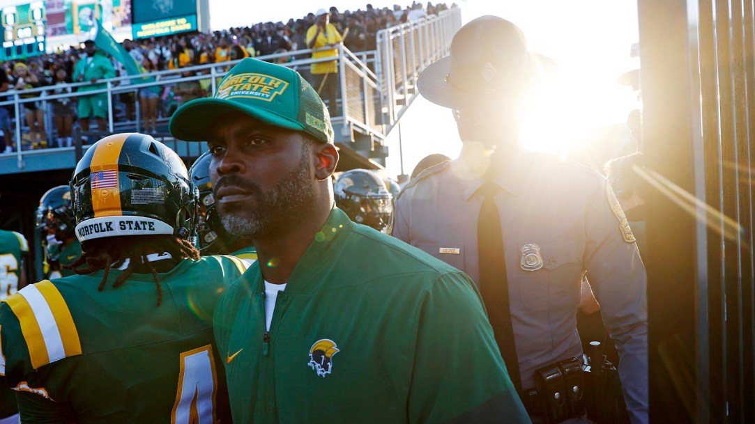 Michael Vick Norfolk State Quarterback Israel Carter Otto Kuhns