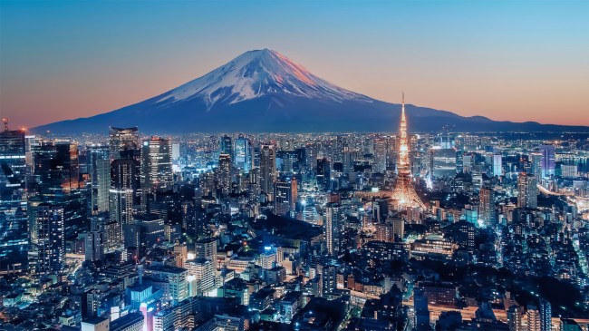 mount-fuji-volcano-Tokyo-Japan