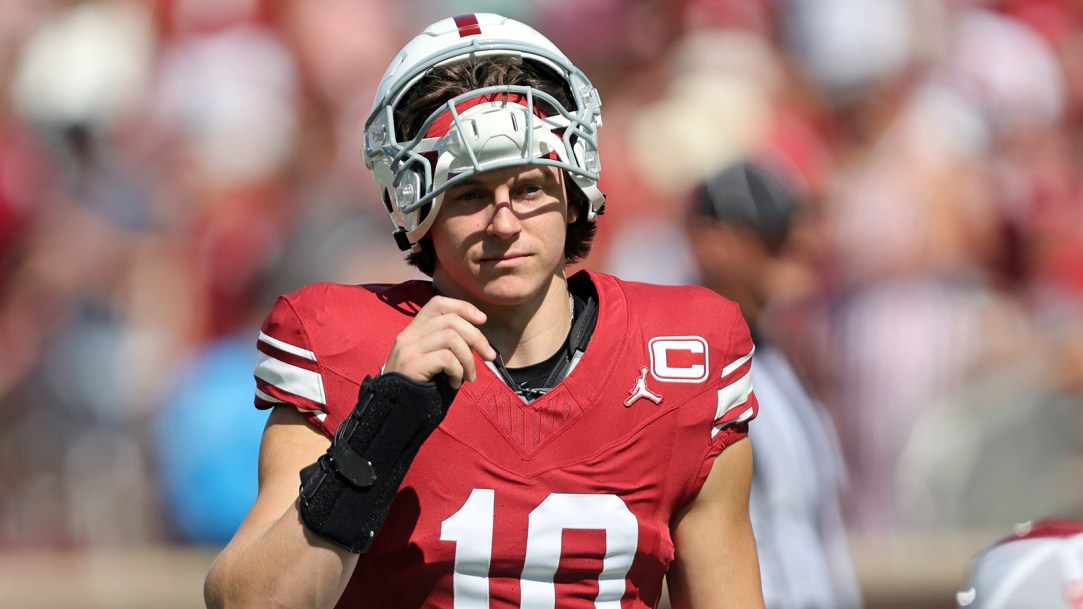 John Mateer Return Play Texas Hand Injury Update