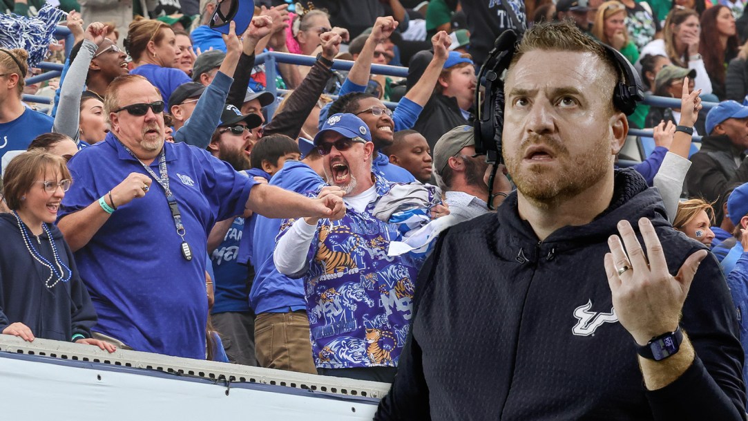 Memphis Boo USF Fake Injury Football