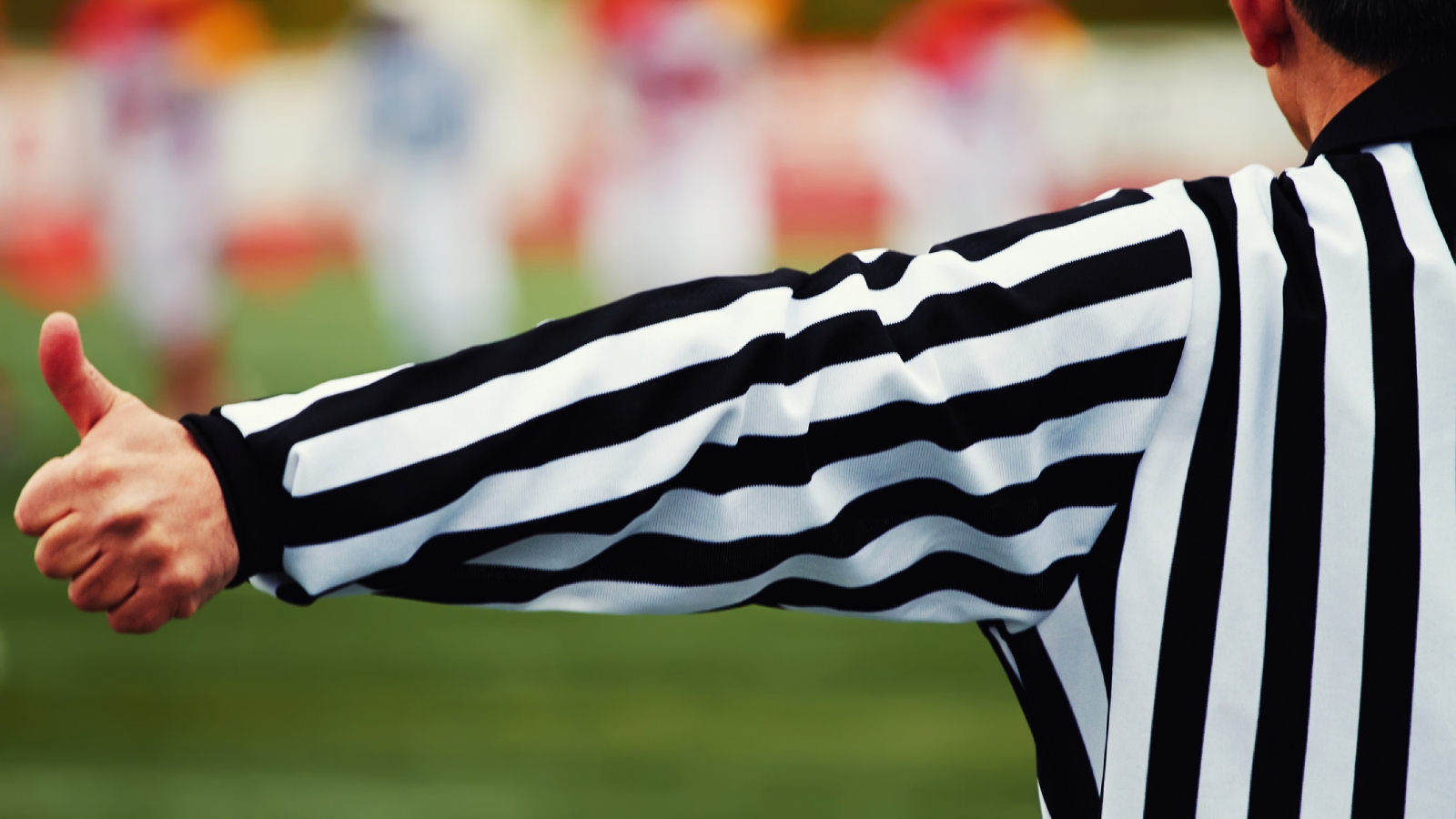Refrence Football SEC Apologizes For Referees' Missed Call In Oklahoma-Texas