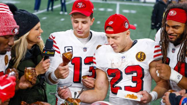 49ers eat turkey after winning on Thanksgiving