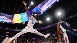 Arizona Fans Drown Out Pathetic UCLA Crowd At Poorly-Attended College Basketball Game In L.A.