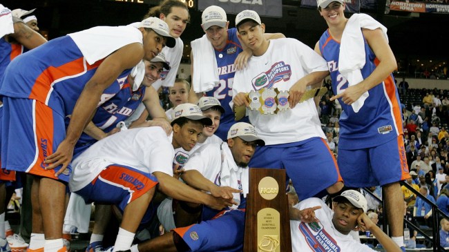 Florida men's basketball celebrates after winning national championship in 2006