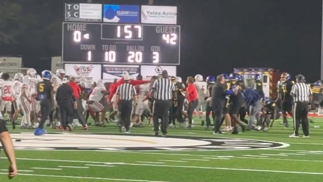 Georgia High School Football Brawl Gainesville Brunswick