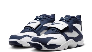 Nike is Bringing Back The Deion Sanders Air Diamond Turf In Dallas Cowboys Colors