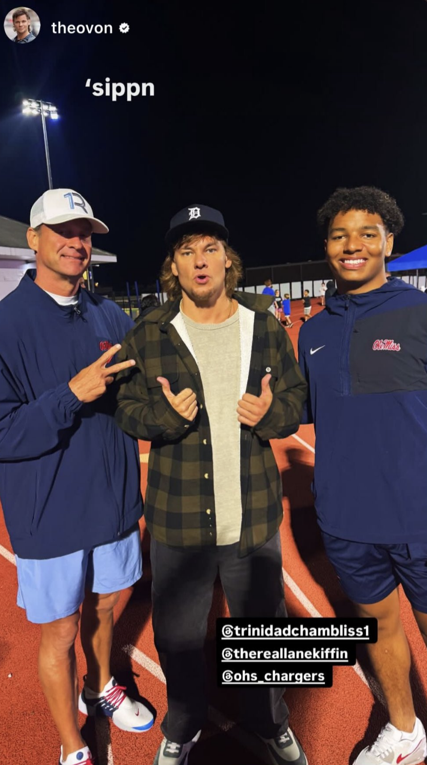 Theo Von Lane Kiffin Sober