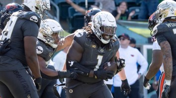 Oregon DT Bear Alexander’s Transfer Portal Decision Stuns The College Football World