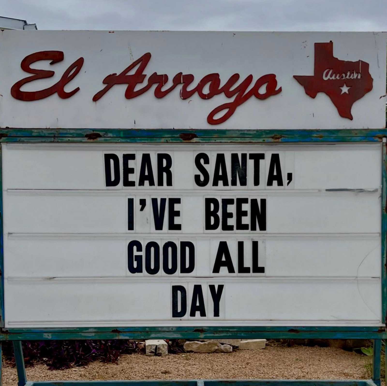 best memes this week Dear Santa joke sign