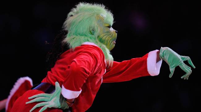 Grinch at NBA game on Christmas