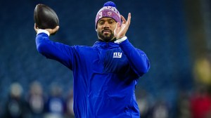 russell wilson warming up