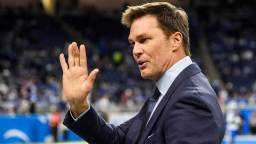 Tom Brady Achieves Peak Divorced Dad Posting With IG Story Of ‘Grindset Tom’ Smoking A Cigar From ‘Tom & Jerry’