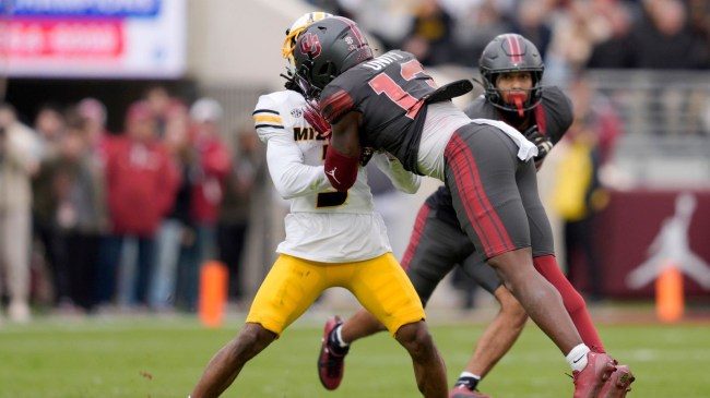 College Football Targeting Oklahoma and Missouri