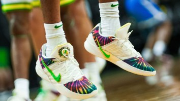 The Oregon Ducks Were Rocking These Nike ‘Grateful Ducks’ Kicks, And We Can’t Wait For Them To Drop