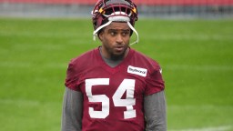 Commanders Linebacker Bobby Wagner Once Watched ‘The Martian’ Without Sound Because He Didn’t Understand How In-Flight Movies Work