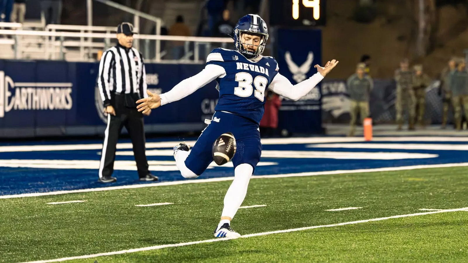 Nevada Football Coach Begs Oregon For New Players After Ducks Stole 27-Year-Old Punter