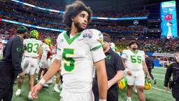 Jets Fans Are Down Bad (Again) As Dante Moore’s Decision Leaves Them With The 2nd Overall Pick In A ‘One QB’ Draft