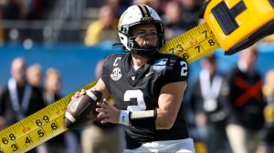 How Tall Is Diego Pavia