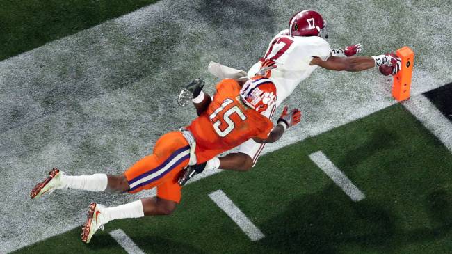 Kenyan Drake touchdown return in national championship