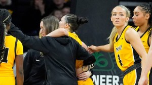 Ohio State Taylor McCabe Injury Women's Basketball Respect Gesture Class