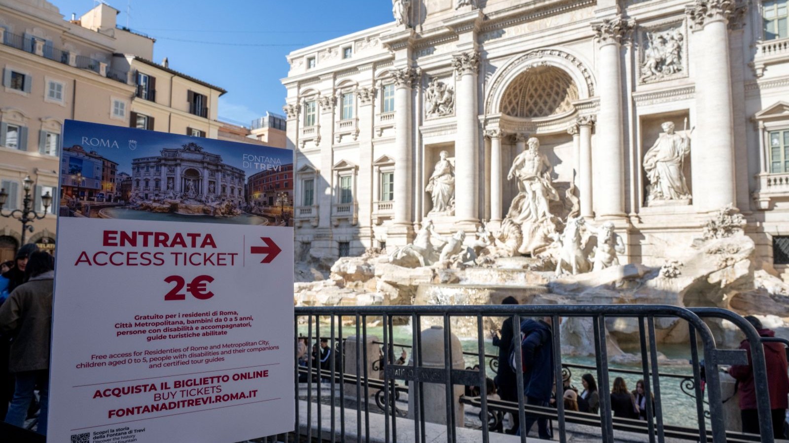 One Of The World’s Most Iconic Tourist Sites, The Trevi Fountain, Is Now Charging Admission