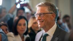 Bill Gates Admits To Affairs With Russians, Opens Up About His Links To Jeffrey Epstein In Town Hall With Staffers