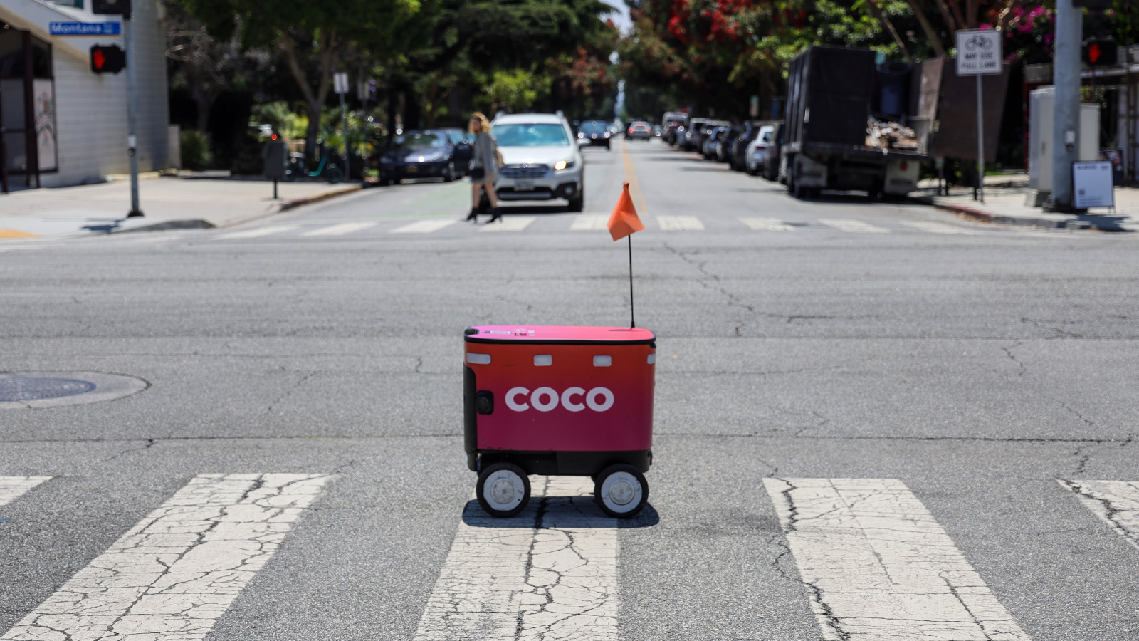 Coco food delivery robot in Los Angeles, California